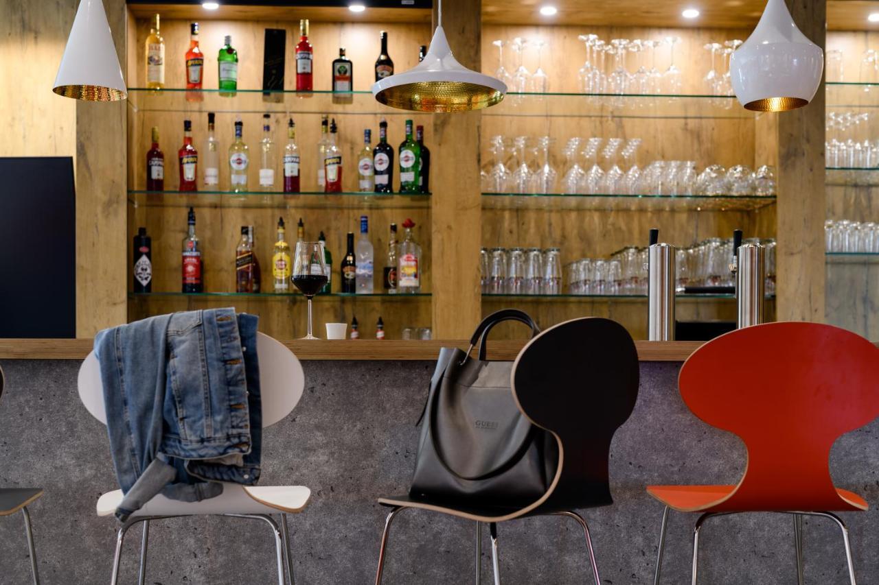 Ibis Regensburg Zentrum Екстериор снимка