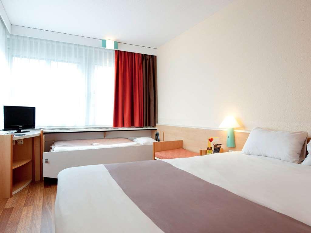 Ibis Regensburg Zentrum Екстериор снимка